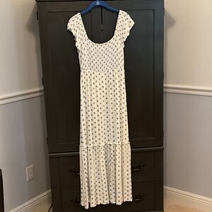 Soma Elegant White and Blue Floral size Medium